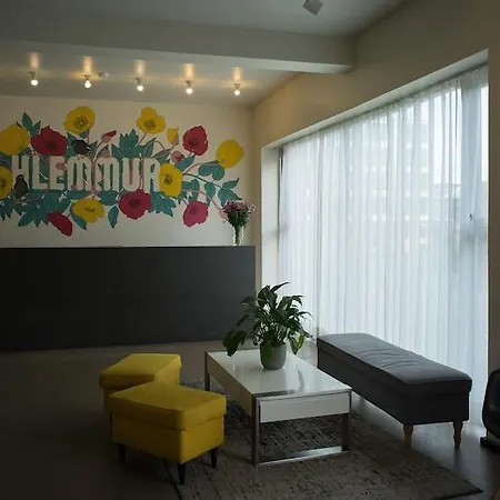 Hostel Hlemmur Square *
